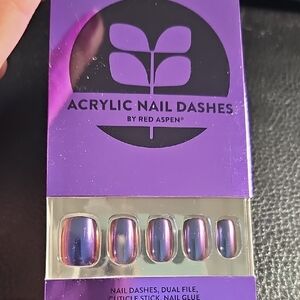 Red Aspen Nail dashes acrylic Press-On Nails ghostly galilea